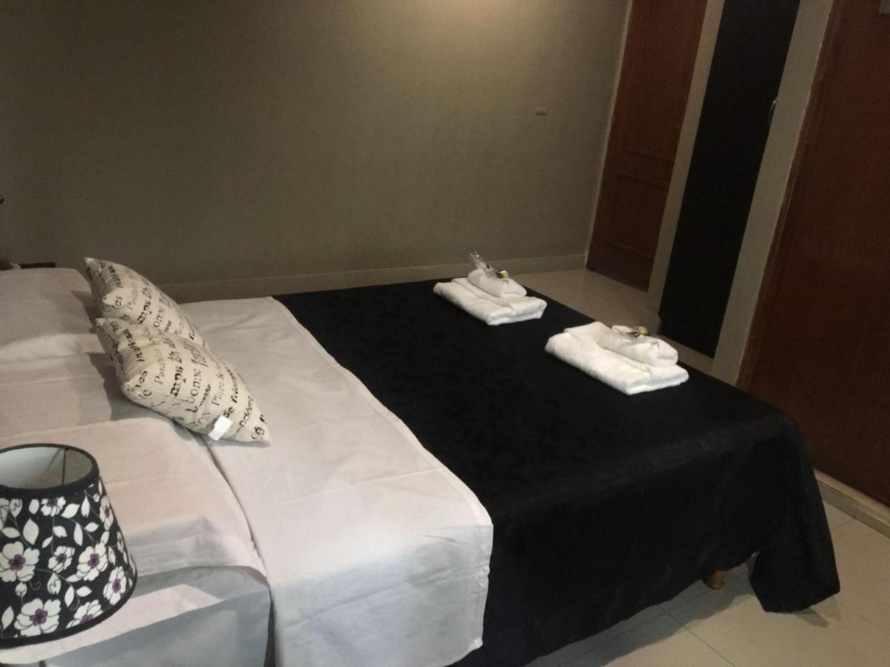 Hotel Del Parque San Miguel de Tucumán Esterno foto